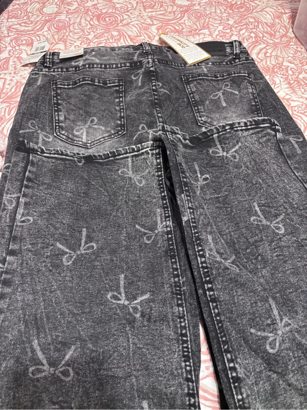 High-Rise Black Washed women Jeans with Subtle Bow Print
